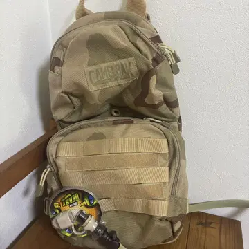 새상품 CAMELBAK MAXIMUM GEAR 백팩 카모플라쥬 미군