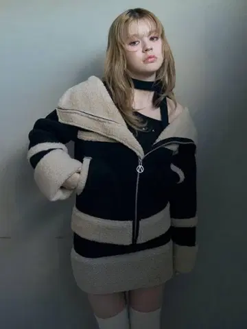 택 포함 새상품 andmary Gigi mouton jacke skirt