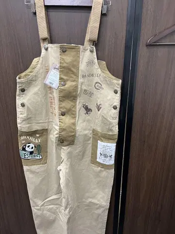 팬디에스타 베이지 오버롤