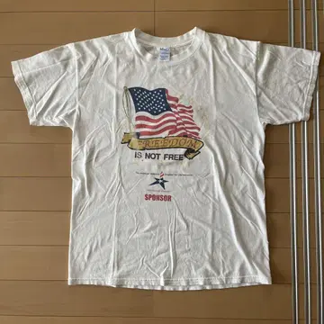 M&O Knits FREEDOM IS NOT FREE 티셔츠