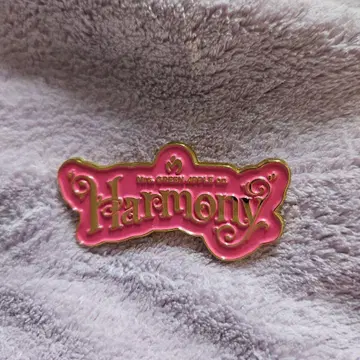 Harmony 핀 배지 미세스 그린 애플