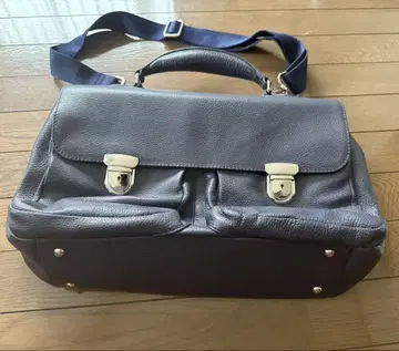 자네라토 숄더백