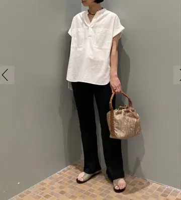 미사용 새상품 MACPHEE 코튼 도비 스트라이프 밴드 카라 블라우스