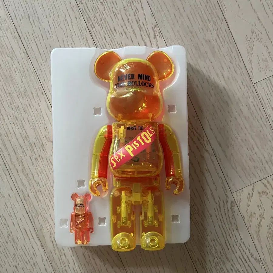 ベアブリック BE@RBRICK SEX pistols Bambi 400% Sex Pistols ver.3 Bambi 400% Bearbrick Unopened | eBay