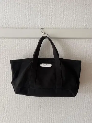 R&D.M.Co. 블랙 토트백
