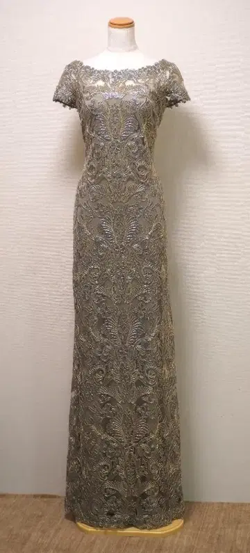 TADASHI SHOJI 롱 포멀 드레스 '6' / 11호 정도