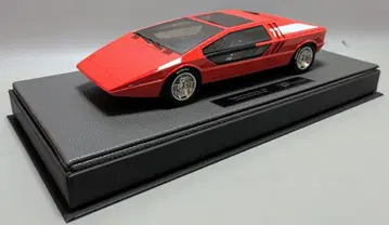 TOPMARQUES 1/18 마세라티 부메랑 레드