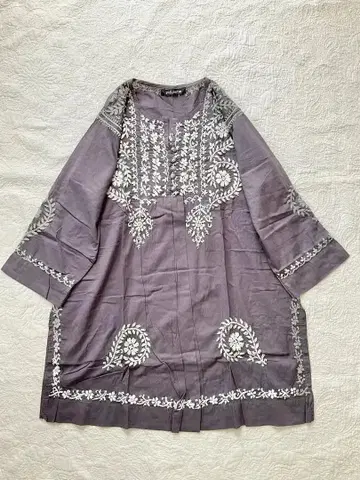 Lu3 치칸카리 라크노우 핸드 자수 그레이 튜닉 Chikankari