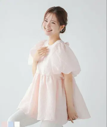 Fit more 백 리본 볼륨 슬리브 자카드 상의 핑크