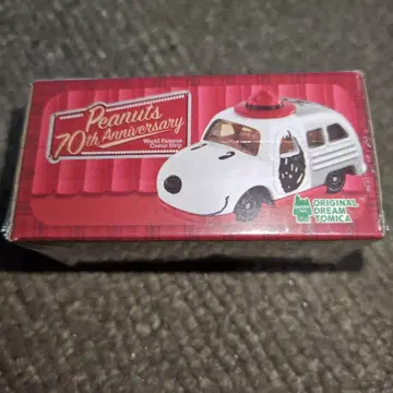 토미카 Peanuts 70th Anniversary 미니카
