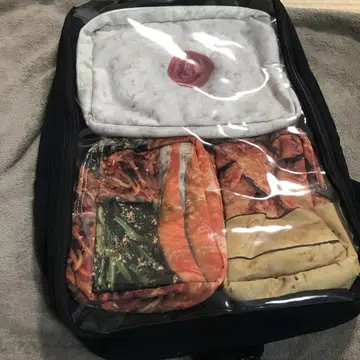음식 파우치 포함 백팩 블랙