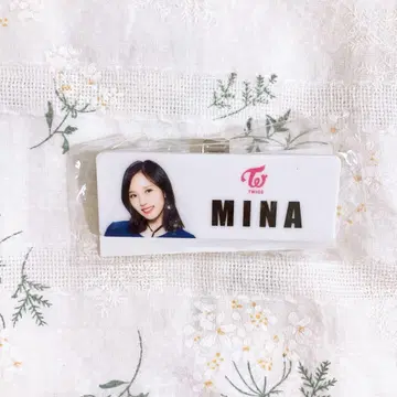 새상품 TWICE 미나 명찰 #TWICE 배지 하이 터치 한정판