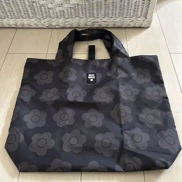 MARY QUANT 꽃무늬 에코백 블랙