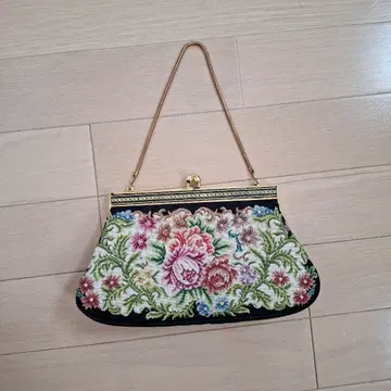 빈티지 쁘띠 포원 꽃 자수 백