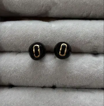 MARC JACOBS 마크제이콥스 유니섹스 스터드 귀걸이