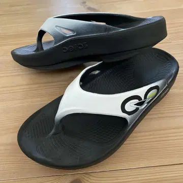 Oofos 비치 샌들 화이트 블랙 M8 W5 36 23 24