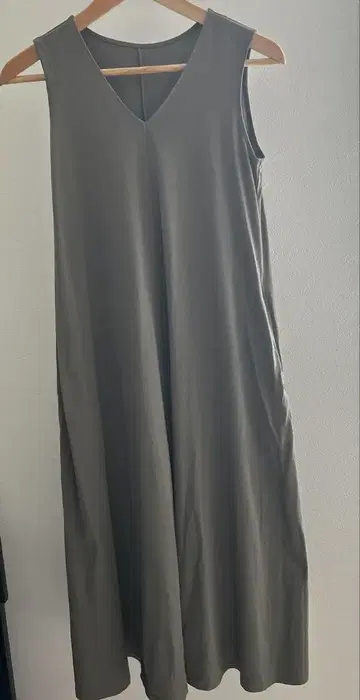 23구 S ALBINI 원피스 카키