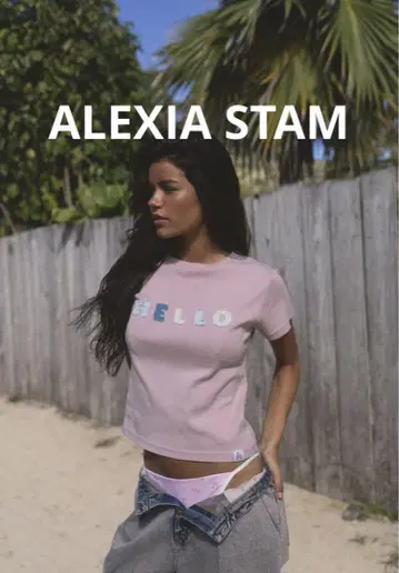 ALEXIA STAM 산리오 콜라보 티셔츠