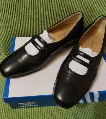 새상품급 긴자 요시노야 요시노야 펌프스 블랙 24cm