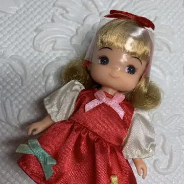 리카짱, 친한 유치원, 요치엔 리카짱