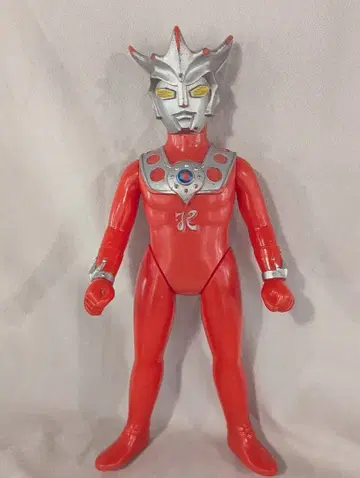 포피 그레이트 자우르스 울트라맨 레오