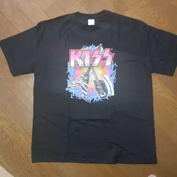 KISS 기타 고유명사 그래픽 티셔츠 블랙