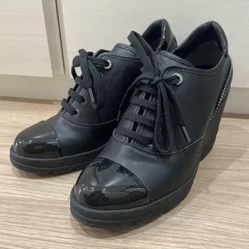 Diana 다이애나 스니커즈 25.5cm