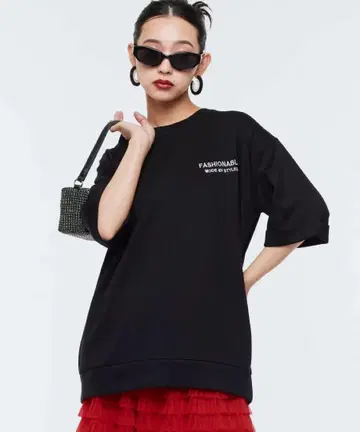 Narcissus FASHIONABLE 오버 사이즈 반팔 티셔츠 블랙