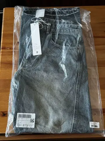 WYM LIDNM 빈티지 워싱 커브드 데님