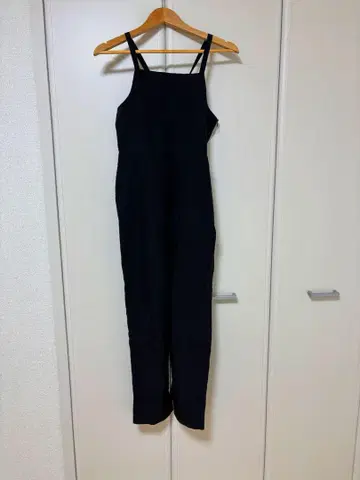 GAP 블랙 살로펫 리본 포함
