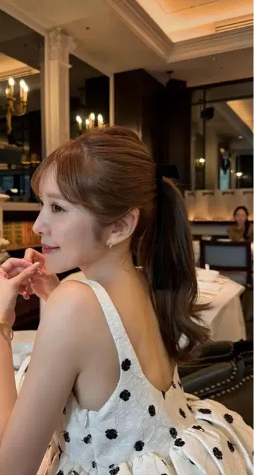 bibiy BIANCA BLOSSOM TOP 즉시 발송