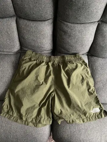 노스페이스 카키 숏팬츠 S