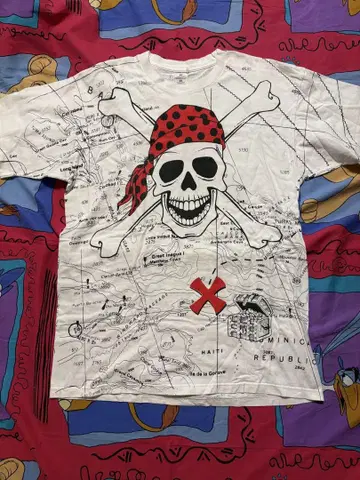 90년대 파이리츠 오브 캐리비안 AOP SIZE:XL