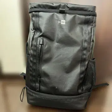 NEWERA 뉴에라 백팩