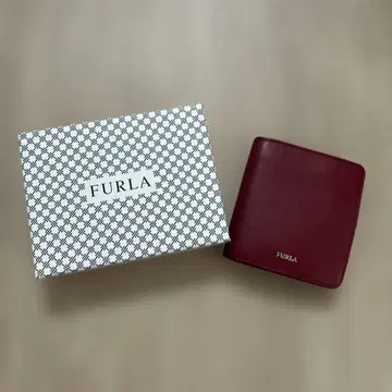 훌라 버건디 접이식 지갑