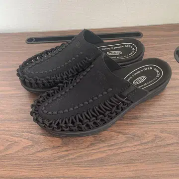 keen 유니크 투 슬라이드 23.5cm