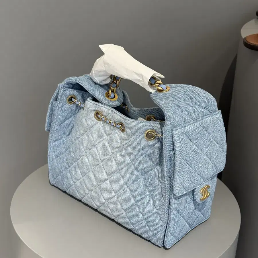 CHANEL | 샤넬 [New] Chanel 25 Bag Small Denim on Bunjang