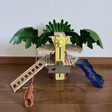 아니아 킹덤 자이언트 액션 트리