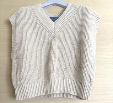 새상품급 H&M 풀오버 베스트 XS