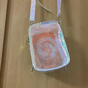 쿠다 쿠미 오로라 투명 파우치 라이온 로고 포함