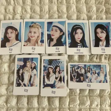 JYP POPUP 2023 ITZY 포토 카드