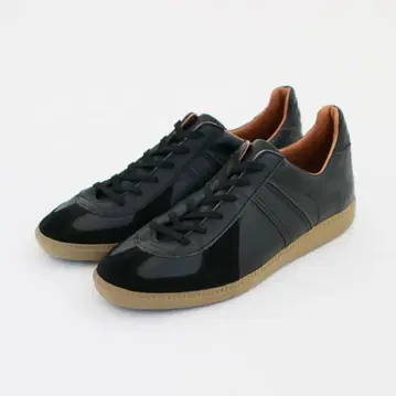 Reproduction of Found 저먼 트레이너-black-