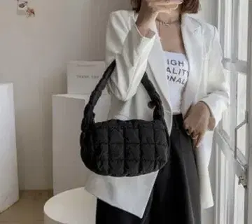 퀼팅 미니 백 숄더백 블랙