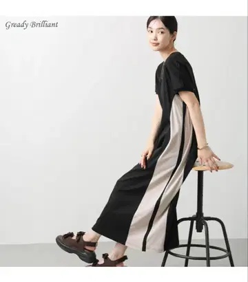 그레이디 브릴리언 바이컬러 사이드 라인 프렌치 슬리브 원피스