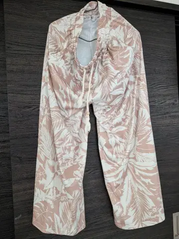 BILLABONG 꽃무늬 릴랙스 핏 팬츠