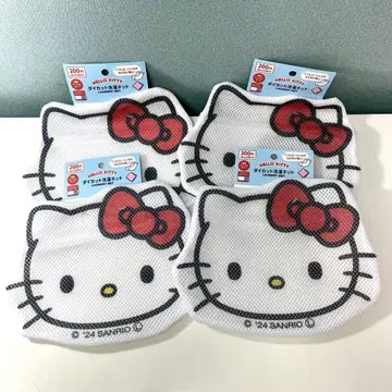 미사용 새상품! 헬로키티 다이컷 세탁망 2개 여행용 수납 봉투