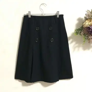 무릎 기장 스커트 블랙 버튼 b960