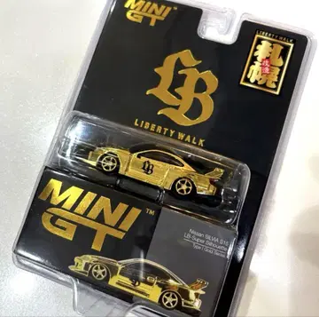 MINI GT Liberty Walk 골드 미니카 삿포로점 한정판