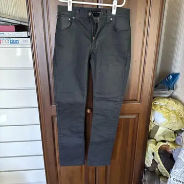 누디진 W32 블랙