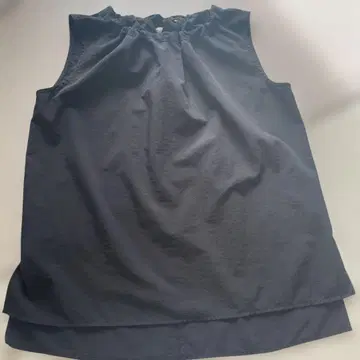 지나시스 JEANASIS 블랙 뒷면 리본 슬리브리스 미사용 인기 상품
